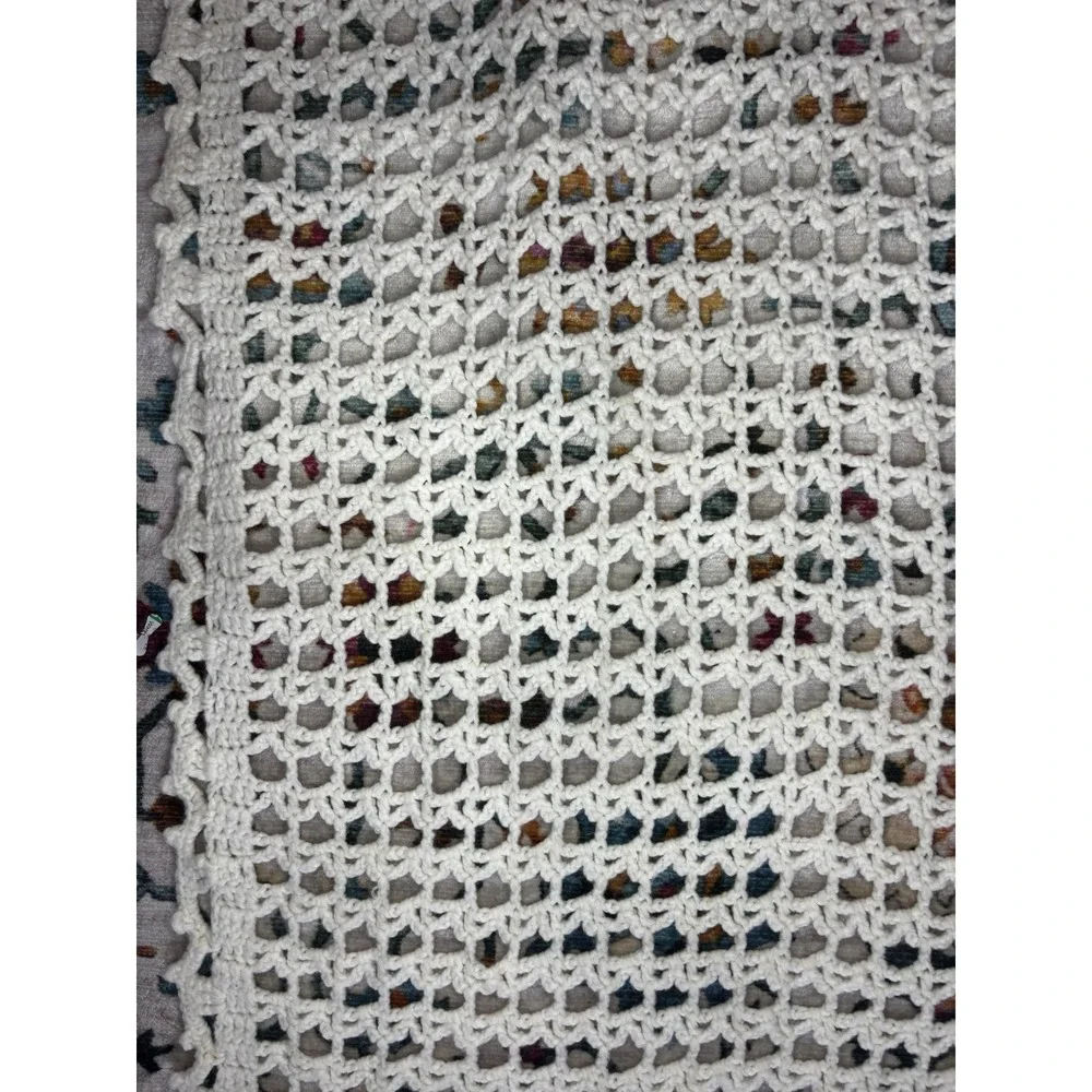Vintage Crochet Doily Runner White Cottage Shabby Chic Farmhouse 58
